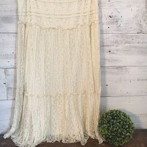 Vintage Lace Cream Maci Skirt